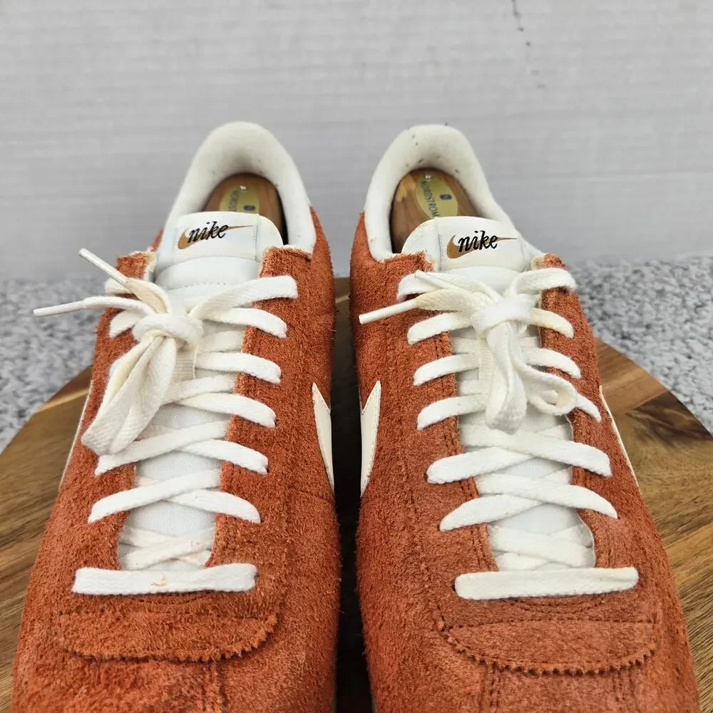 Nike Mens 11 Cortez SE Suede Dark Russet Flax Muslin Sail Sneaker HF3142-200